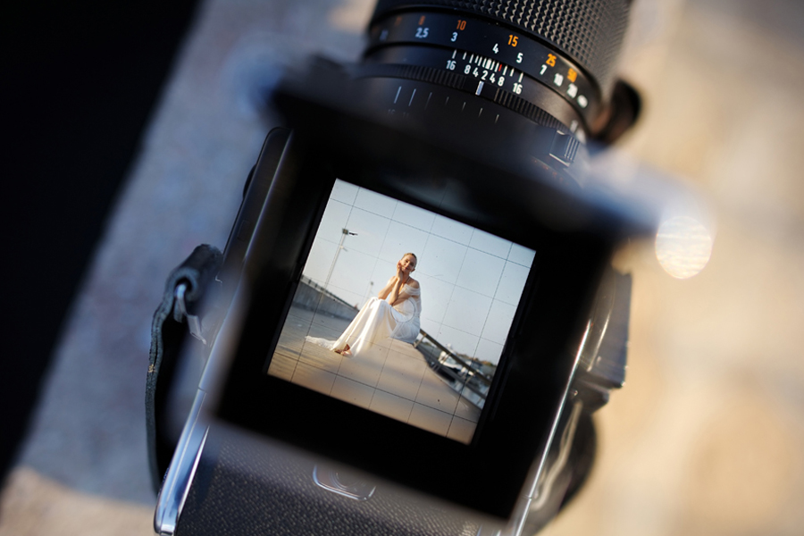 Big moments require </br>a professional team