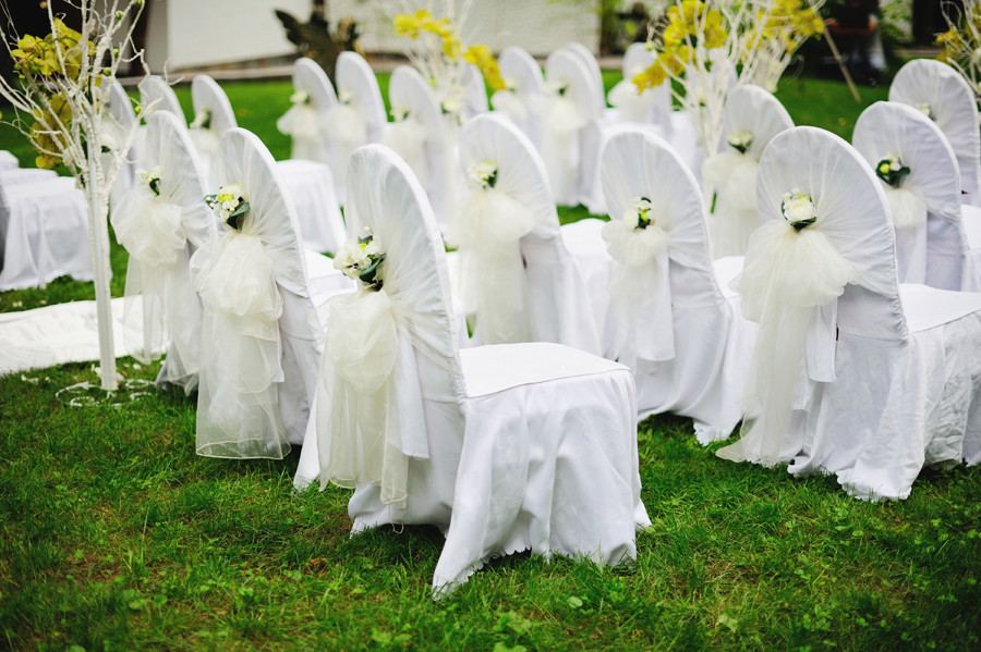 Let us set the mood and create </br>a feast for the eyes